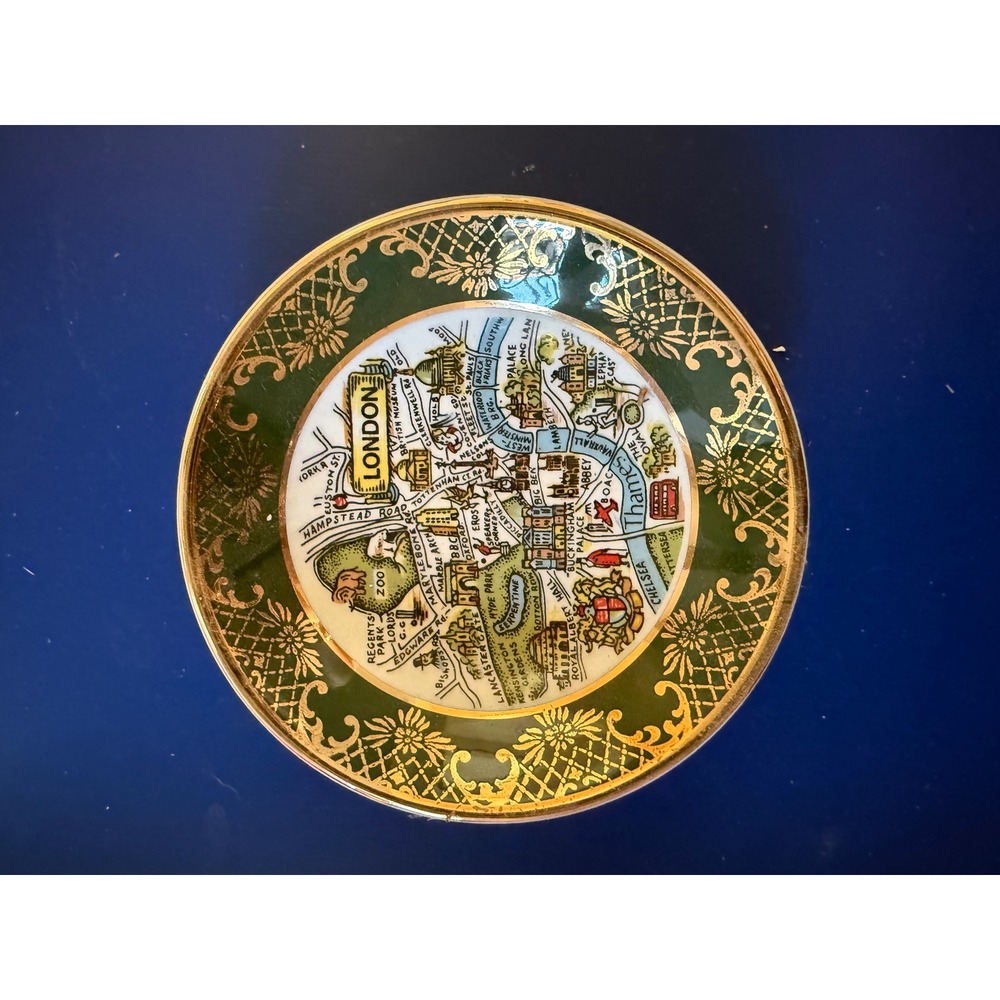 Weatherby London Souvenir Plate Royal Falcon Gift Ware England‎ Map Decor